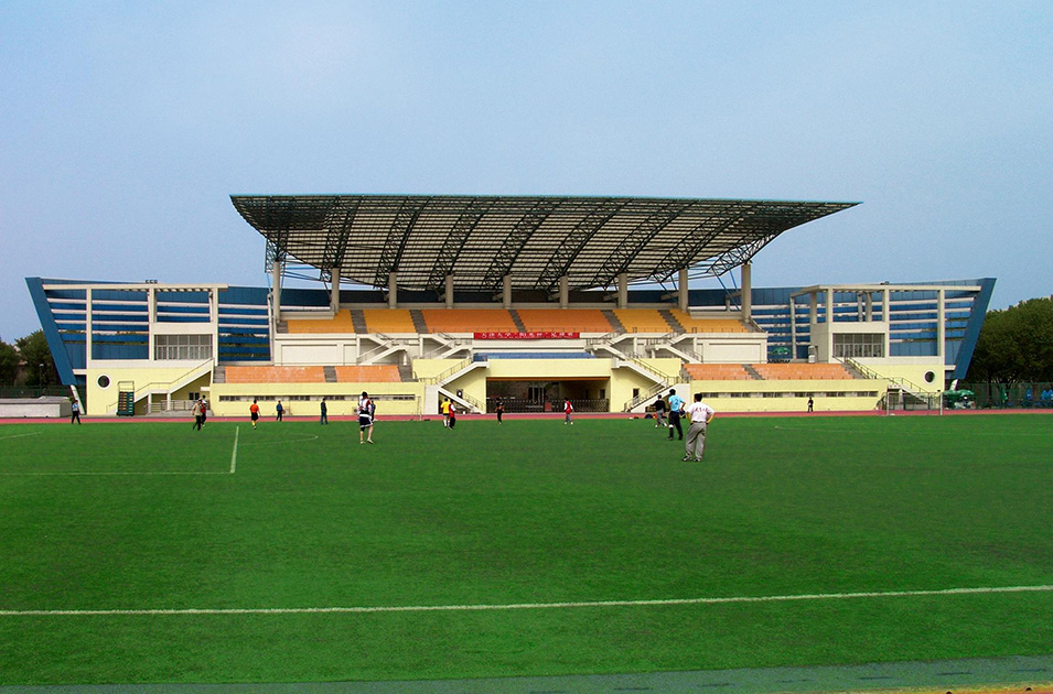 天津大學(xué)體育場(chǎng)